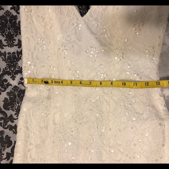 Wedding Dress - Picture 12 of 15